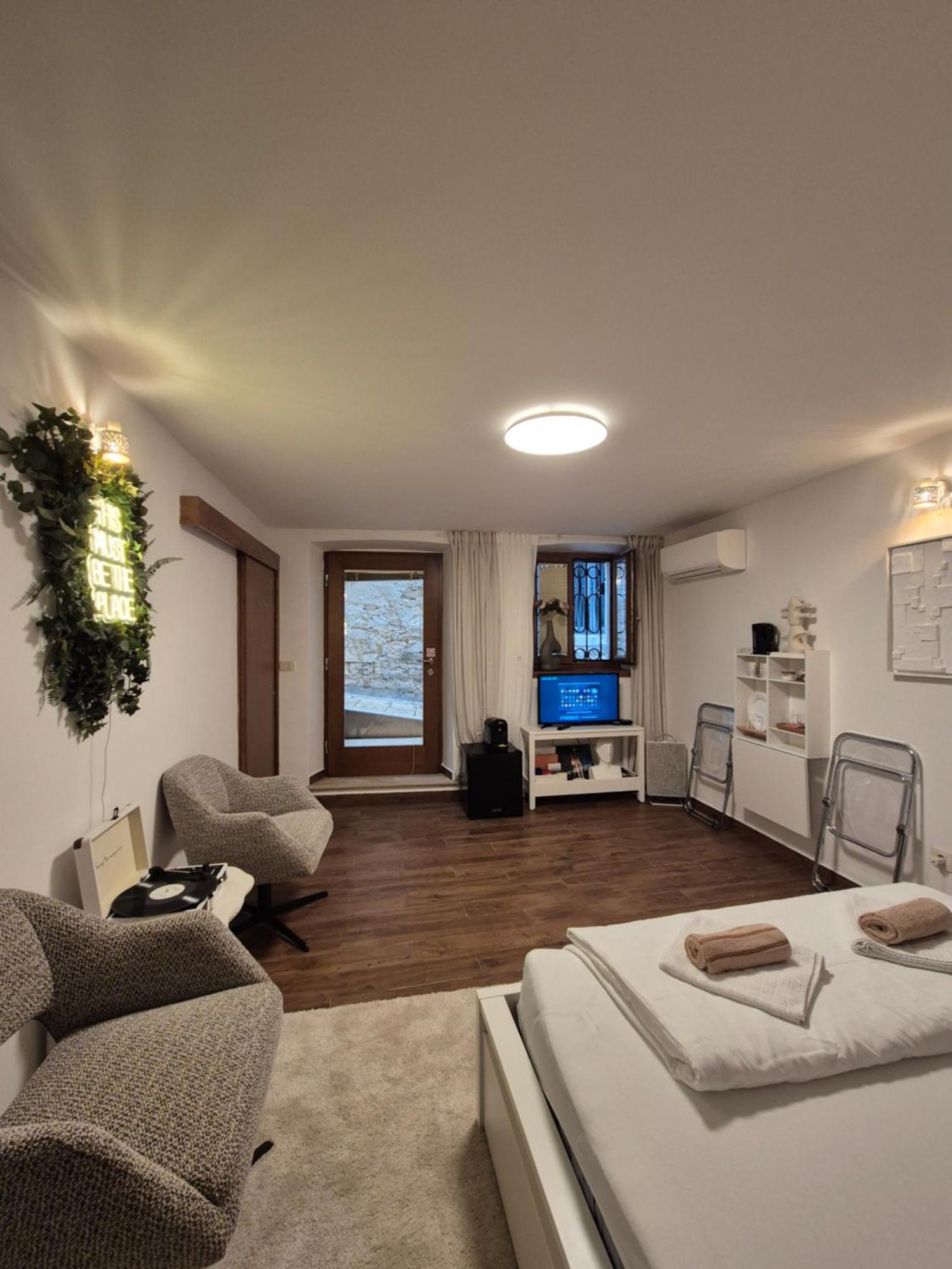 Studio Noellica Rovinj Buitenkant foto