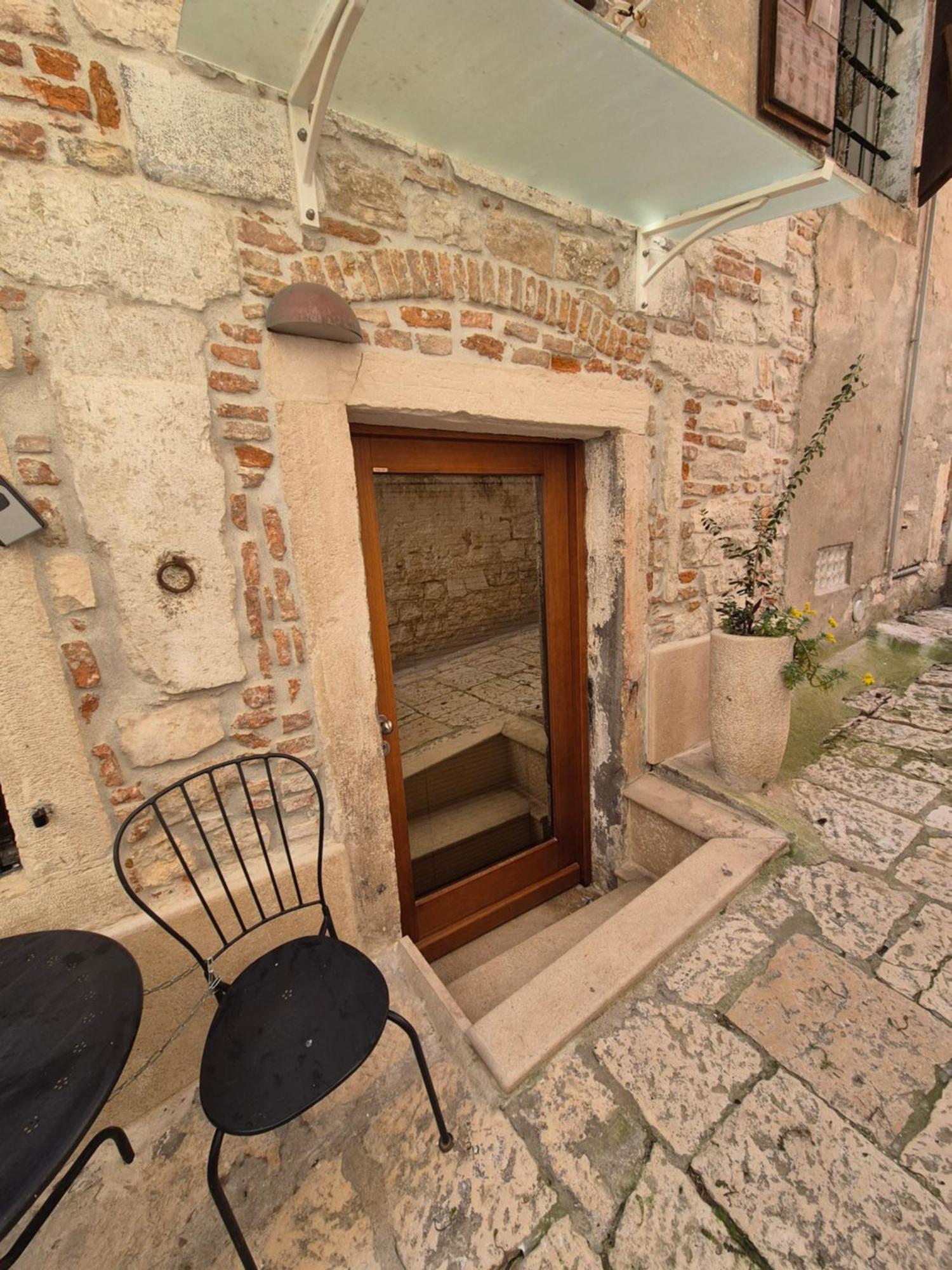 Studio Noellica Rovinj Buitenkant foto